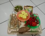 Foto langkah ke 1 dari resep Ikan Lomek Kering Balado.