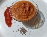 हिरव्या टोमॅटो ची लाल चटणी (green tomato chi chutney recipe in marathi) रेसिपी स्टेप 3 फोटो