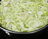 Foto del paso 1 de la receta: Ensalada de espinacas, coles y tofu con vinagreta de hierbabuena