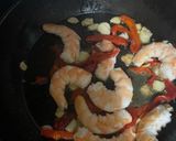 Foto del paso 5 de la receta: Emperador y Langostinos con Fideos Japoneses y Mantequilla de Ajo