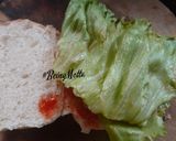 A picture of step 4 of Mayo Salad Burger.