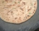 A picture of step 3 of Paneer Parantha.