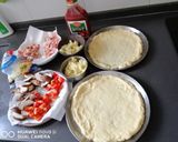 A picture of step 1 of Pizza.