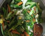 A picture of step 3 of Spaghetti cheesy veggies with egg delite.