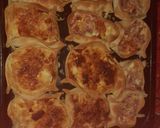 Foto del paso 4 de la receta: Canastita de jamón y queso, y de cebolla y queso