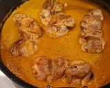 Foto del paso 6 de la receta: Contramuslos de pollo en salsa de berenjena, calabaza y curry