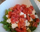 Foto del passaggio 3 della ricetta Insalatona estiva