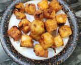 A picture of step 2 of Dry Schezwan Paneer.