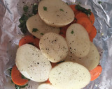 Foto del paso 4 de la receta: Filete de pescado empapelado 🐟 🥗