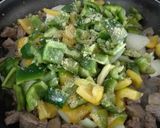 Foto del paso 4 de la receta: Guisado Alambre de res