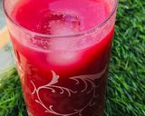 A picture of step 3 of Rose Pomegranate juice.