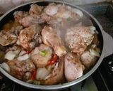 Foto del paso 3 de la receta: Pollo a la olla, con medallones de zapallo y queso