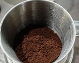 Foto langkah ke 2 dari resep Vietnamese Coffee Drip.