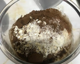 Foto del paso 2 de la receta: Overnight oats de chocolate y fruta (sin azúcar y FIT)
