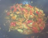 Foto del paso 8 de la receta: Macarrones con verduras asadas y salteadas con tomate