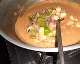 A picture of step 4 of Paneer butter masala.