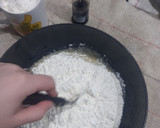 Foto del paso 2 de la receta: Bizcochuelo marmolado🥧😁