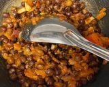 नागपूरी तर्री पोहे (tari pohe recipe in marathi) रेसिपी स्टेप 2 फोटो 