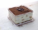 Foto langkah ke 7 dari resep Tiramisu Dessert Box.