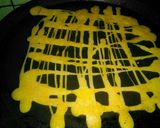 A picture of step 4 of Net pan cake.