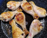 Foto del paso 1 de la receta: Pollo a la almendra, con cebolla y perejil