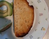 Une image de l'étape 2 de Toast Saumon Avocat Yaourt ou fromage frais.