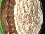 Brownie fácil con dulce de leche y crema
