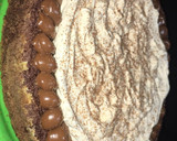 Foto del paso 2 de la receta: Brownie fácil con dulce de leche y crema