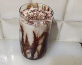 A picture of step 5 of Banana shake.