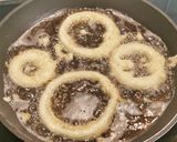 Foto del paso 4 de la receta: Fritura de Berenjena y Aros de Cebolla rebozados con pasta Orly