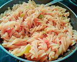 A picture of step 5 of Myonnaise Vegetable pasta.