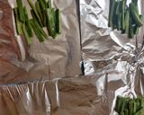 Foto del paso 4 de la receta: Mixiotes de pollo con nopales
