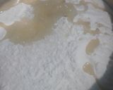 A picture of step 1 of Koraishuti'r kochuri.