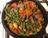 A picture of step 3 of California Farm Meat and Sweet Peppers Dinner.