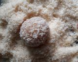 A picture of step 6 of Coconuts mava laddu.