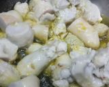 A picture of step 2 of Spicy calocasia dish.