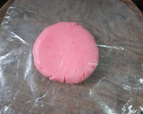 A picture of step 7 of Round shape cookies.