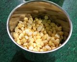 A picture of step 3 of Dal puri.