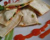 Foto langkah ke 4 dari resep Pizza roti tawar.