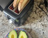 صورة لخطوة 1 من وصفة توست مع اڤوكادو 🥑🍞
