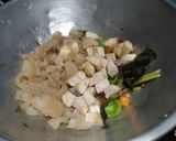 Foto langkah ke 4 dari resep Oseng Kenyel / Kikil Tahu Cabe Ijo.