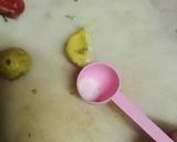 A picture of step 3 of Kachoomar salad.