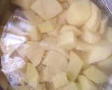Foto del paso 1 de la receta: Puré florentino acompañado con albóndigas