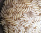 Foto del paso 1 de la receta: Pasta express con espinacas 💚