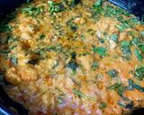 A picture of step 6 of Lasooni Methi Chicken.