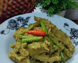 Gambar langkah 4 resipi Rendang Ayam Bersama Kacang Panjang.