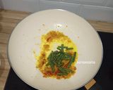 Foto langkah ke 4 dari resep Nasi Goreng Kunyit Kencur.