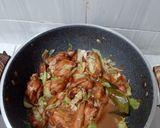 Foto langkah ke 5 dari resep Tongseng Sayap Ayam.