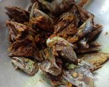 Foto langkah ke 4 dari resep Asem Asem Kepala Ikan Tengiri Versi Santan.
