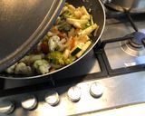 Foto del paso 8 de la receta: Verduras salteadas estilo oriental con quinoa